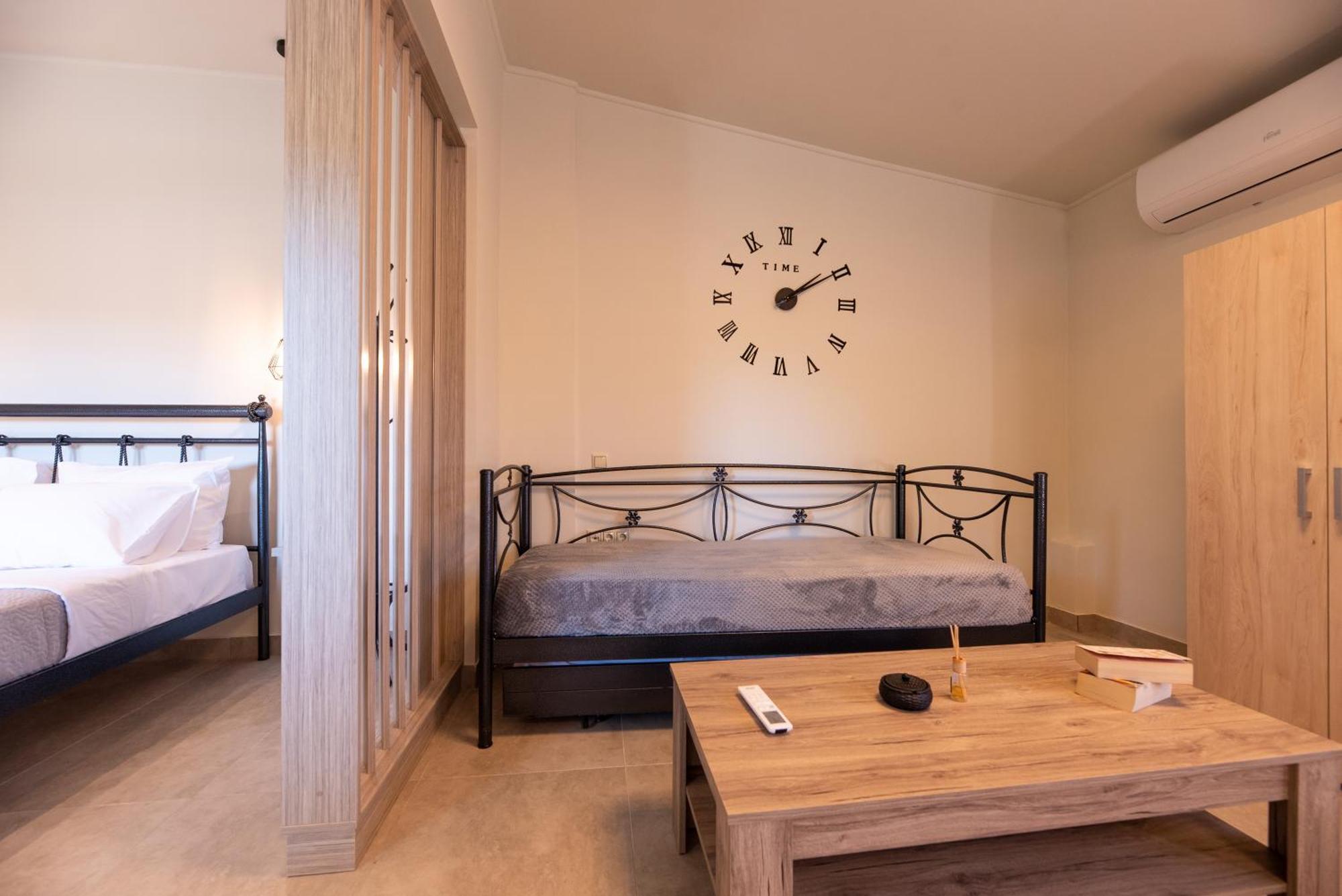 Demi'S Apartments Near Athen'S Airport Artemida  Luaran gambar